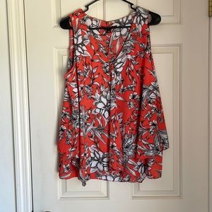 Zac and Rachel Sleeveless Top. Orange, black and white, size large.